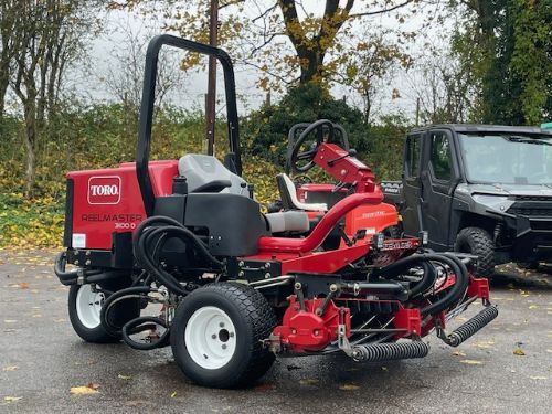 Toro Reelmaster 3100-D Sidewinder for sale