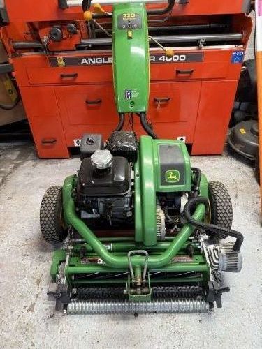 John Deere greens mowers 220E , 180SL 220A for sale