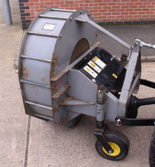 Turfmech Tornado TM300 leaf blower for sale