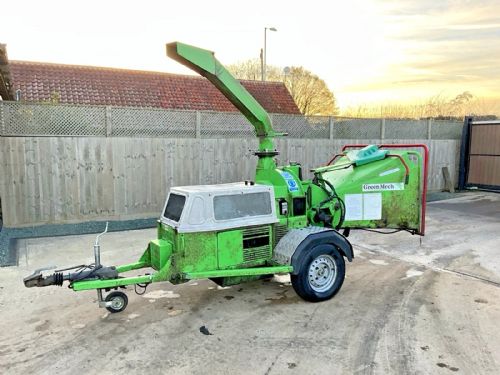 2008 GREENMECH ARB 19-28 8 INCH DIESEL FAST TOW WOODCHIPPER for sale