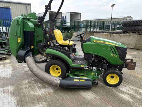 John Deere 1026R Compact Tractor  for sale