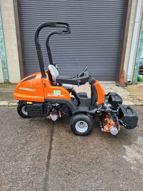 Ex-demonstration Jacobsen Eclipse 360 Greens Mower for sale