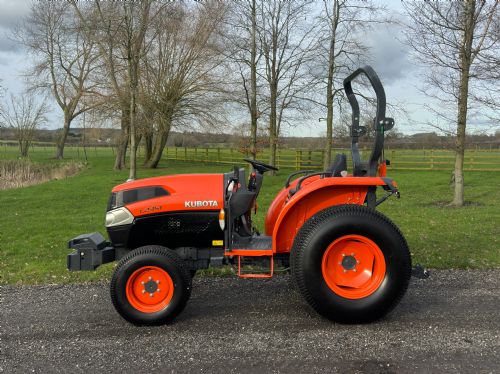 Kubota L2351 Compact Tractor-2021-Hours 122 for sale