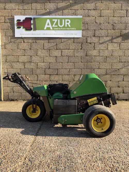 John Deere Aercore 800 Pedestrian aerator for sale