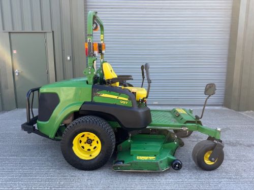 JOHN DEERE 997 RIDE ON MOWER DIESEL YANMAR ENGINE HOURS 770 for sale