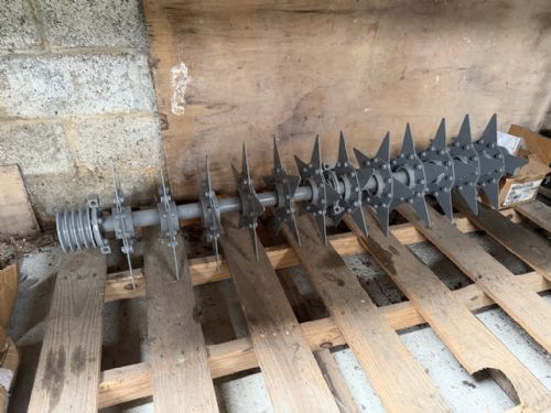 NEW UA60 AERA-vator Slitter shaft to fit the UA60 for sale