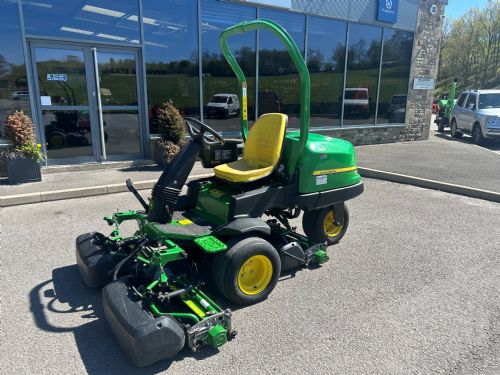 John Deere 2500E Greens Mower  for sale