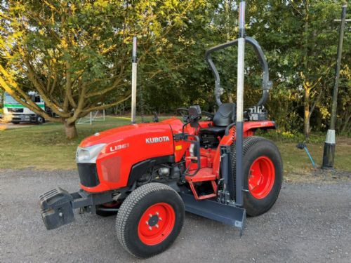 MLGM2000 Mumby Dual Grade Laser Grader fitted to used Kubota 1361 Tractor and NEW Futtura dual grade for sale