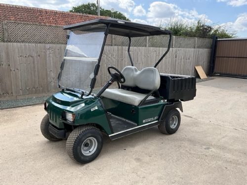 2021 CLUBCAR CARRYALL 100 48V ELECTRIC BATTERY UTILITY VEHICLE - NEW BATTERIES for sale