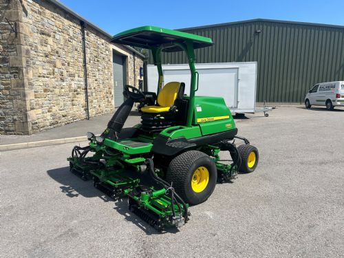 John Deere 7700A Fairway Mower  for sale