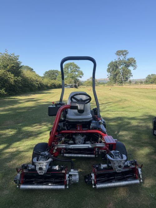 Toro 3420-H Greensmaster TriFlex for sale