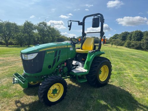 John Deere 3046R Compact Tractor for sale