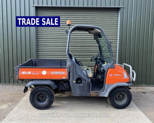 Kubota RTV900 utility vehicle, year 2011 - 2572 hrs, 22hp for sale