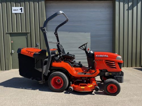 KUBOTA G23 II RIDE ON MOWER WITH COLLECTOR DIESEL for sale