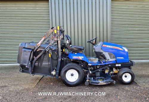 Iseki SXG326H High Tip ride on mower, Yr 2014 - 2033 hrs, 21hp for sale