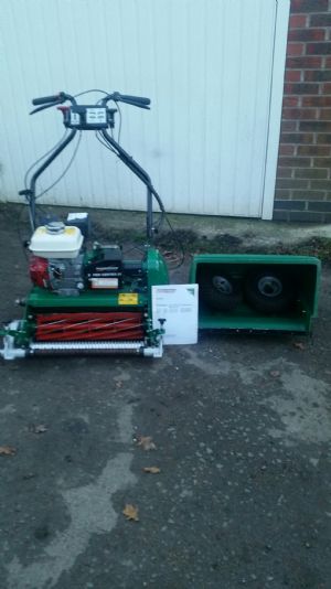 ransomes super certes 51 with Virti groomer for sale