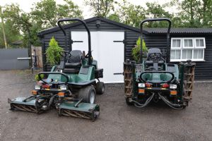 2010 Hayter LT324 4WD Triple Cylinder ride on mower for sale