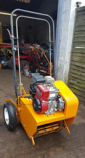 Sisis super turfman airator  for sale